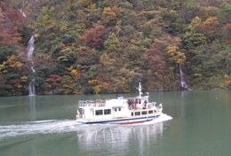 �y�G�[�XJTB�E�������s�z�x�R�c�A�[�E�x�R�̗��فE�z�e���\��@